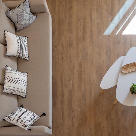 7 Styles Apartments By Raspberry Cascade فارو الغرفة الصورة